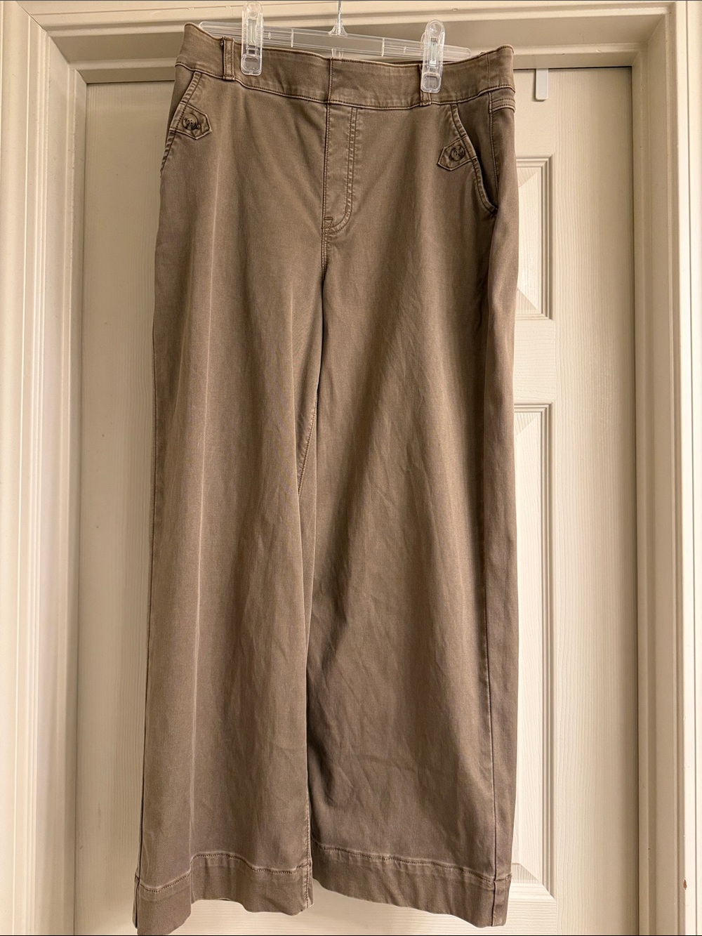 SPANX Stretch Crop Wide-Leg Pants in Taupe size Lg